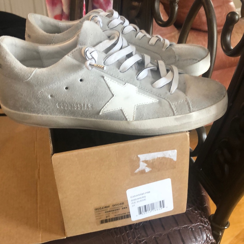 Golden Goose Superstar sneakers size 7
